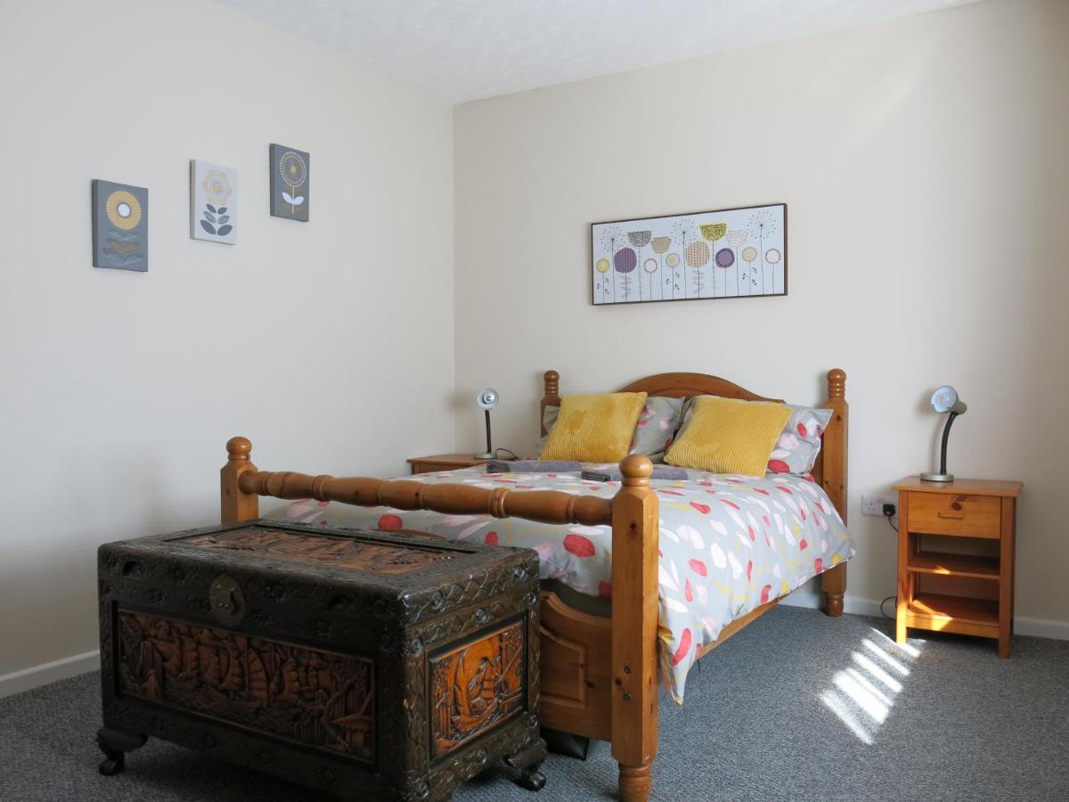 רמסגייט 3 Bedroom Home With Welcome Breakfast Near Beaches מראה חיצוני תמונה
